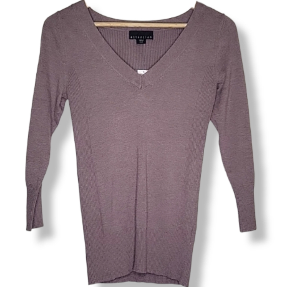 NWT Ribbed V-neck 3/4 Sleeve Sweater, Size XS